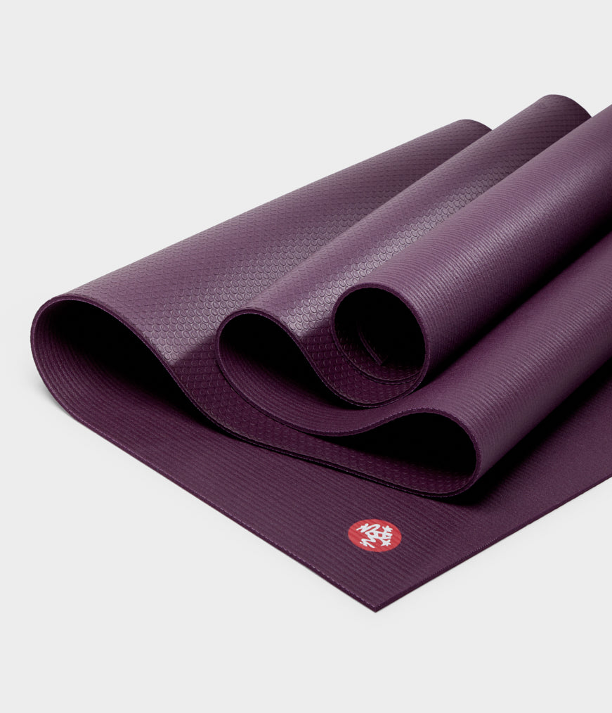 112011060-Mats-PL71-INDULGE-04.jpg