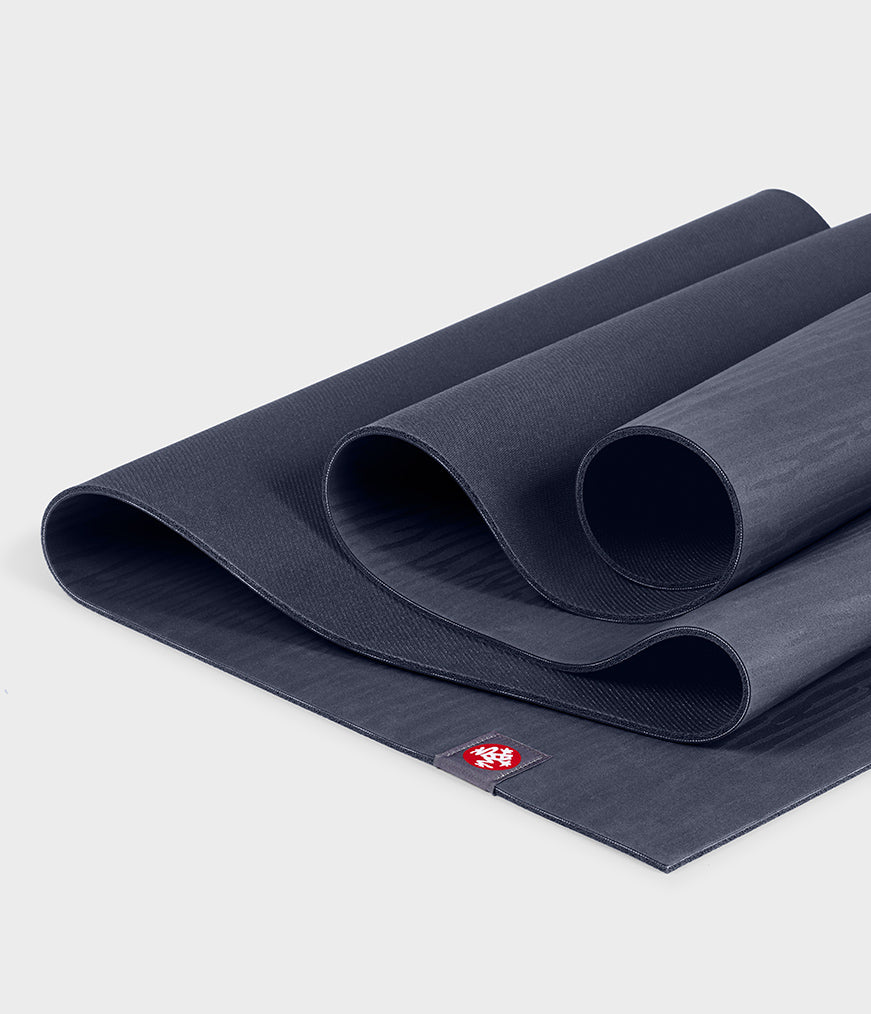 136015030-Mats-EkoSL79-Midnight-04-Grey-Bkgd-Low-Res.jpg