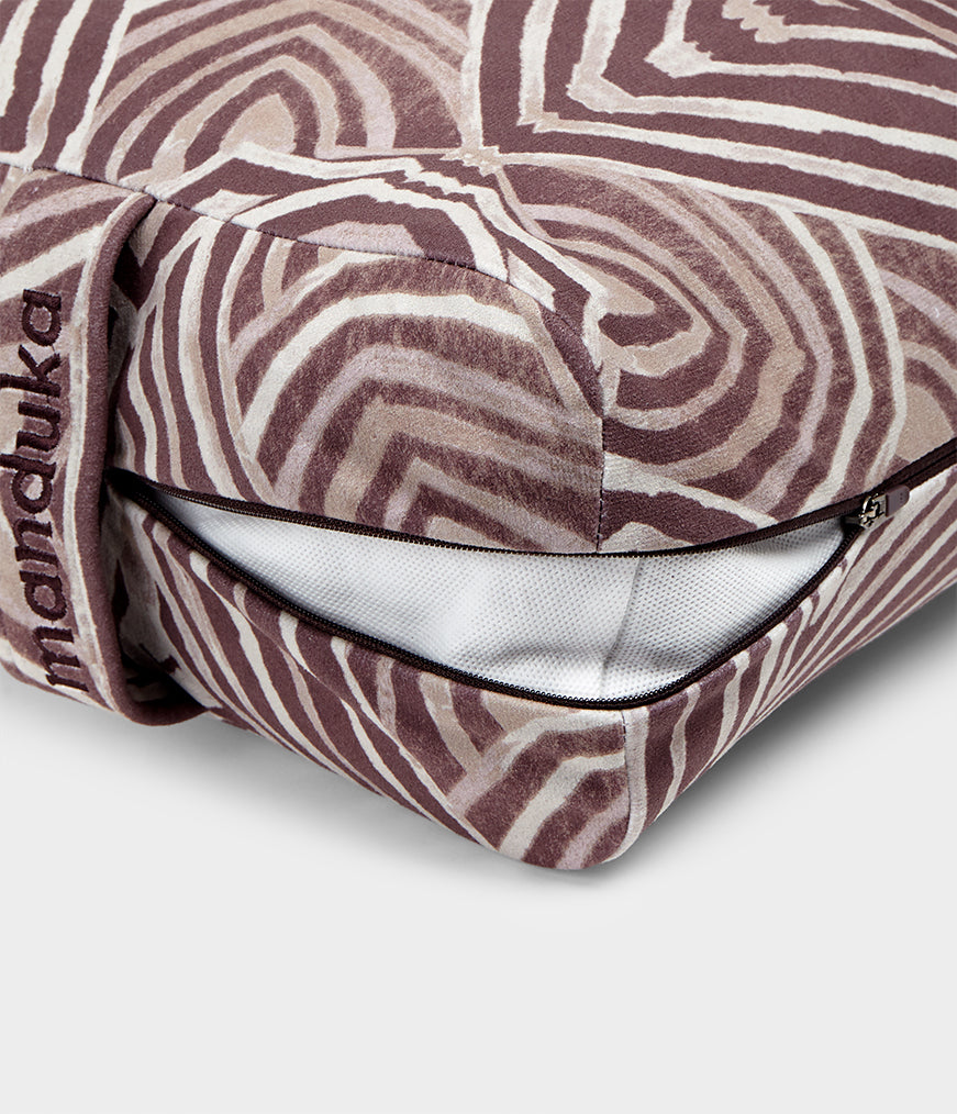 91201A877_BOLSTER_COVER_REC_SOLANA_COCOA_03.jpg