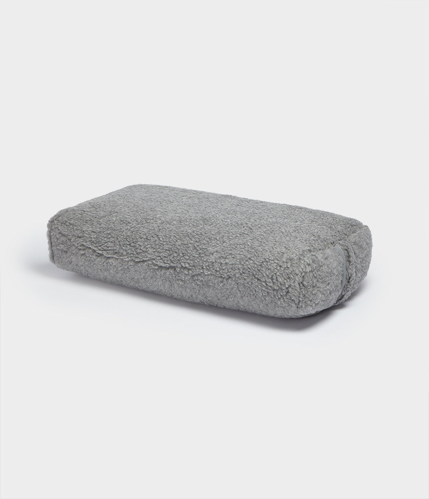 BOLSTERS-REC-WOOL-GREY_01_1.jpg