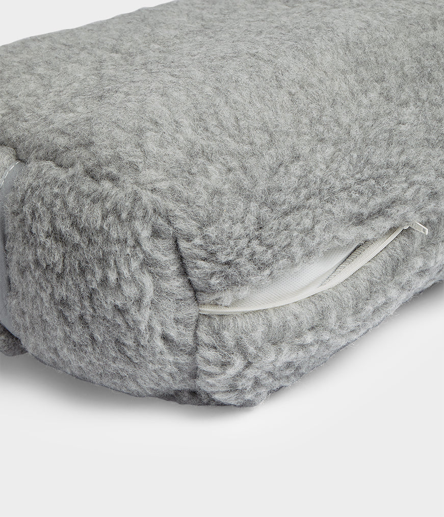 BOLSTERS-REC-WOOL-GREY_02_1.jpg
